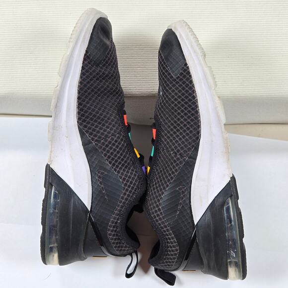 Nike Air Max Motion 2 GS "Black Flash Crimson" Youth Size 4.5Y - Picture 7 of 9